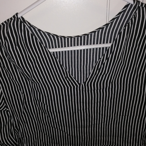 Zara blouse - beautiful - peplum - bell sleeves - Picture 3 of 12